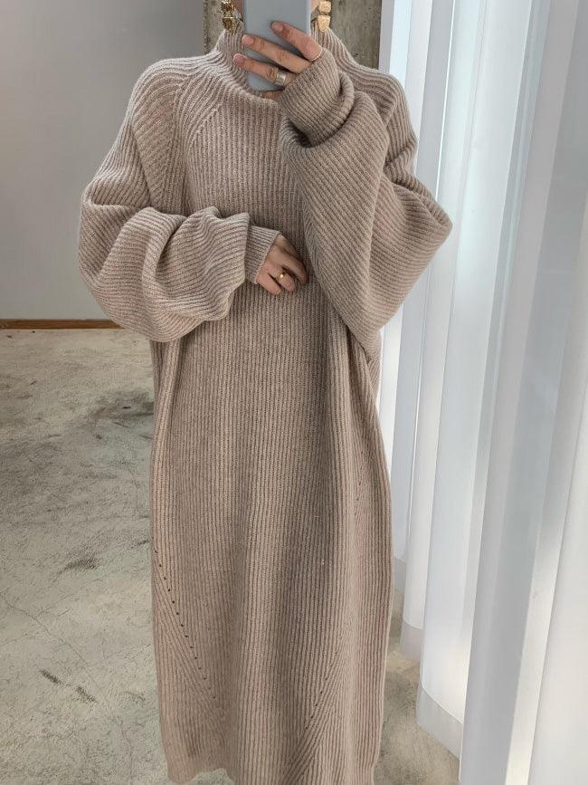 Glenda | Casual dress with a high neckline