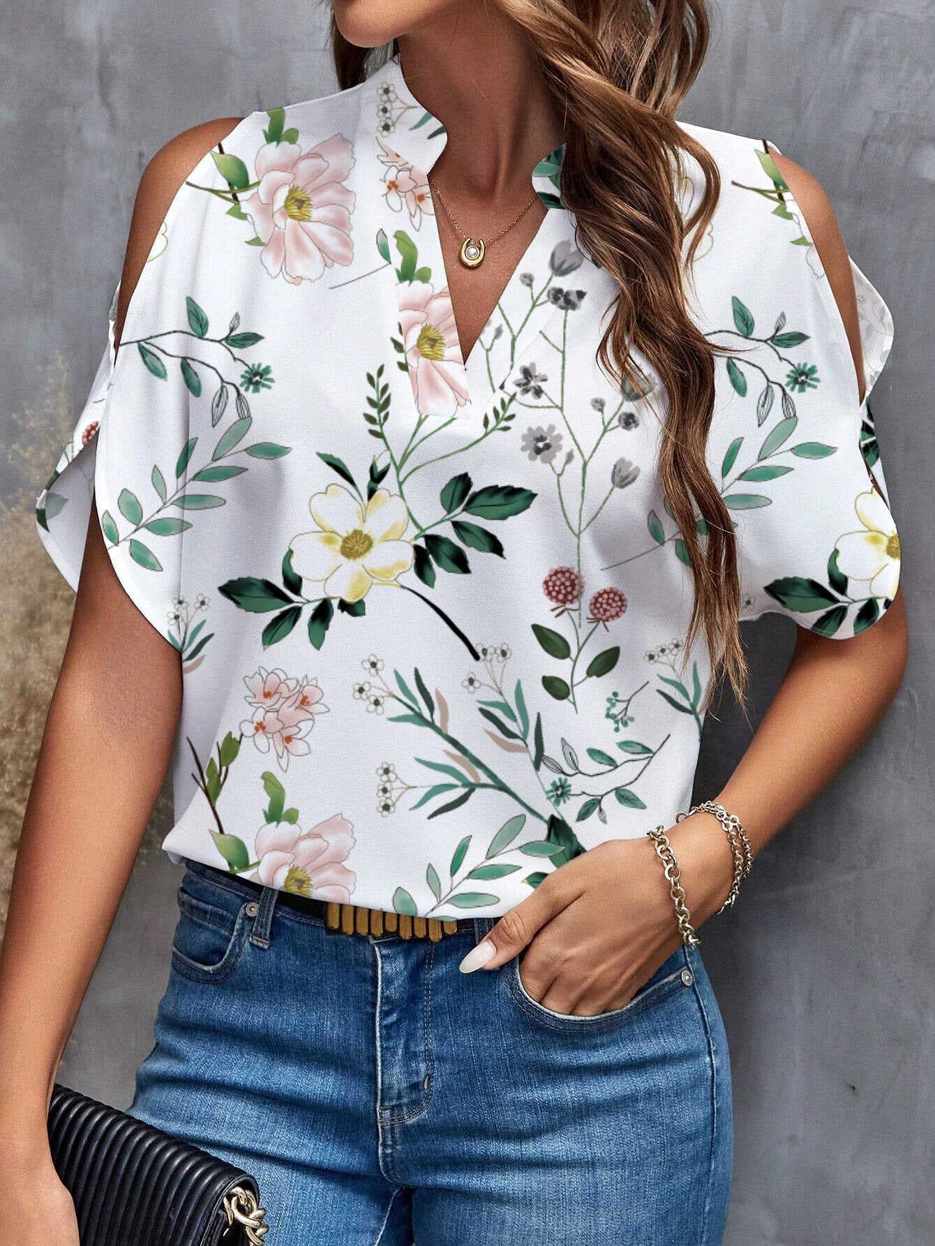 Leire® | Women'S Blouse With Off-The-Shoulder Details And Floral Pattern