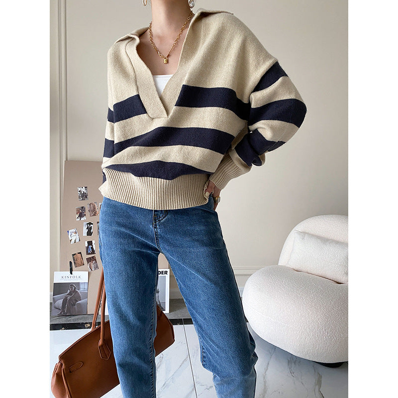 Ludmila| Simple and stylish winter sweater