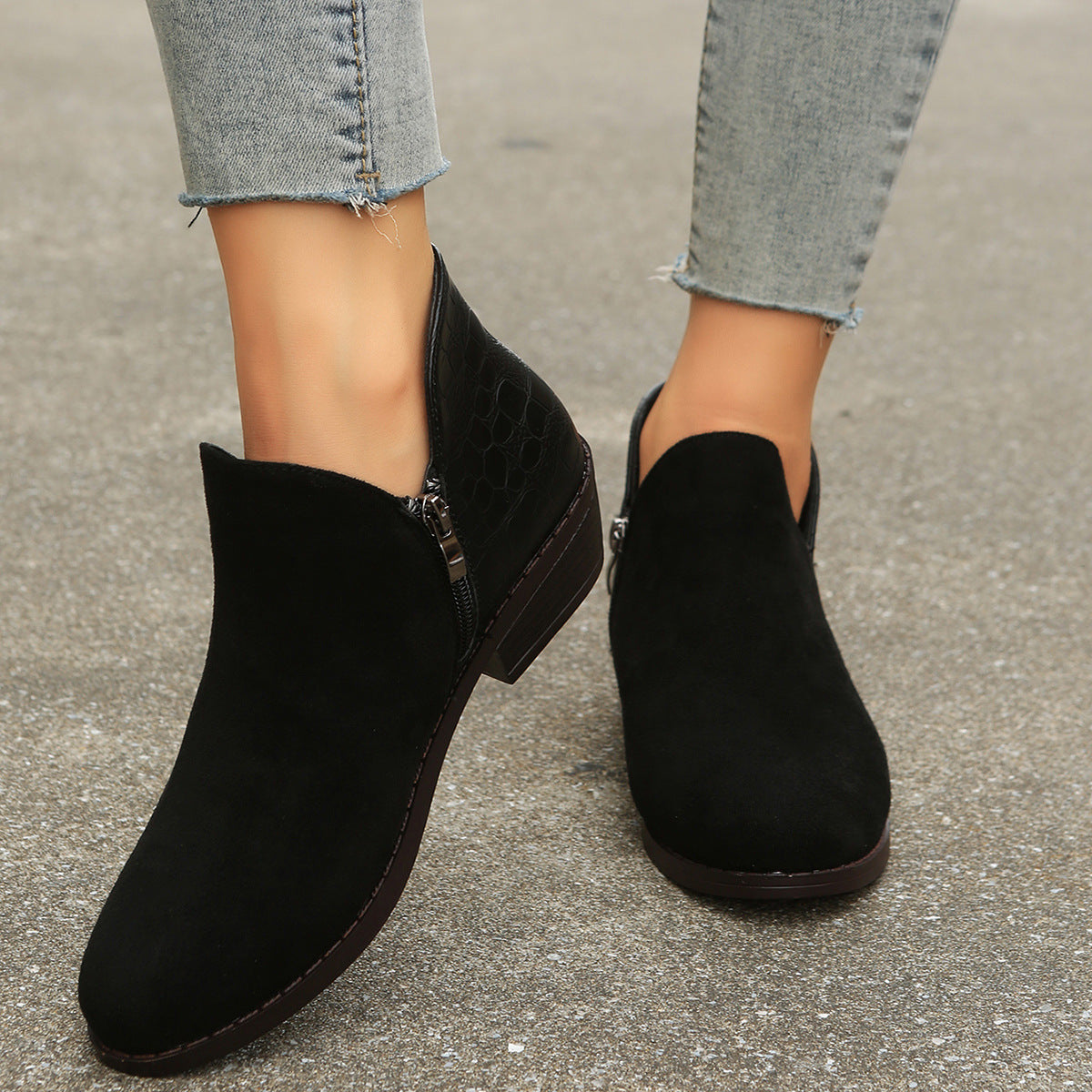 Catalina | Custom-made, supportive orthopedic boots