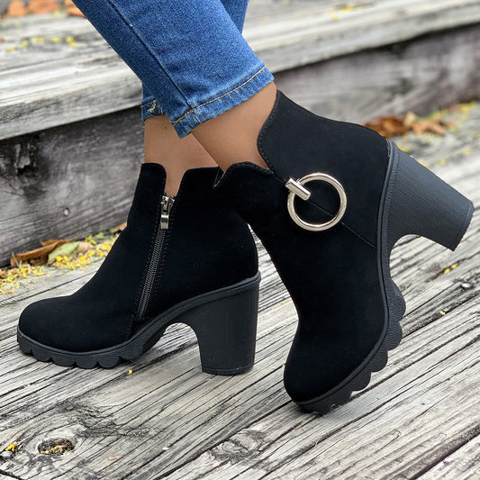 Karen | Supportive and modern orthopedic boots.