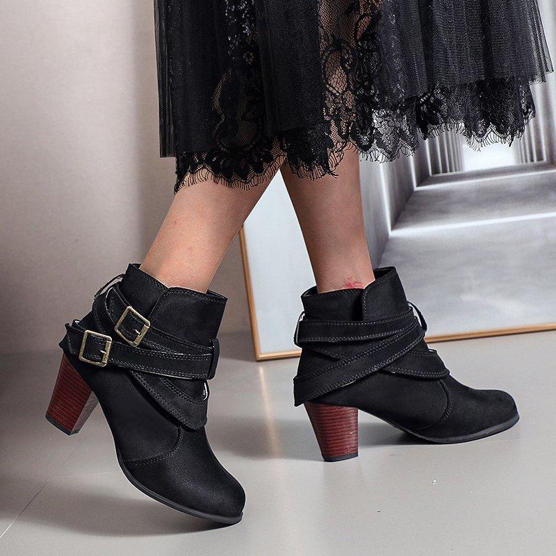Susana | Modern and supportive orthopedic footwear