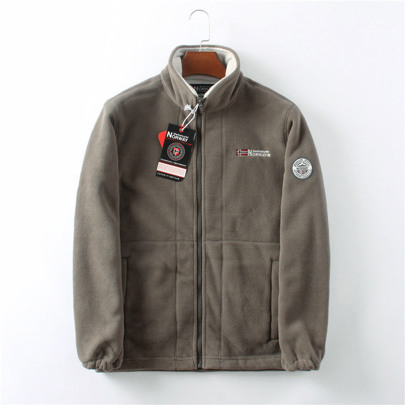 Men's Outdoor Full-Zip Jacket with High Collar and Sleek Fit
