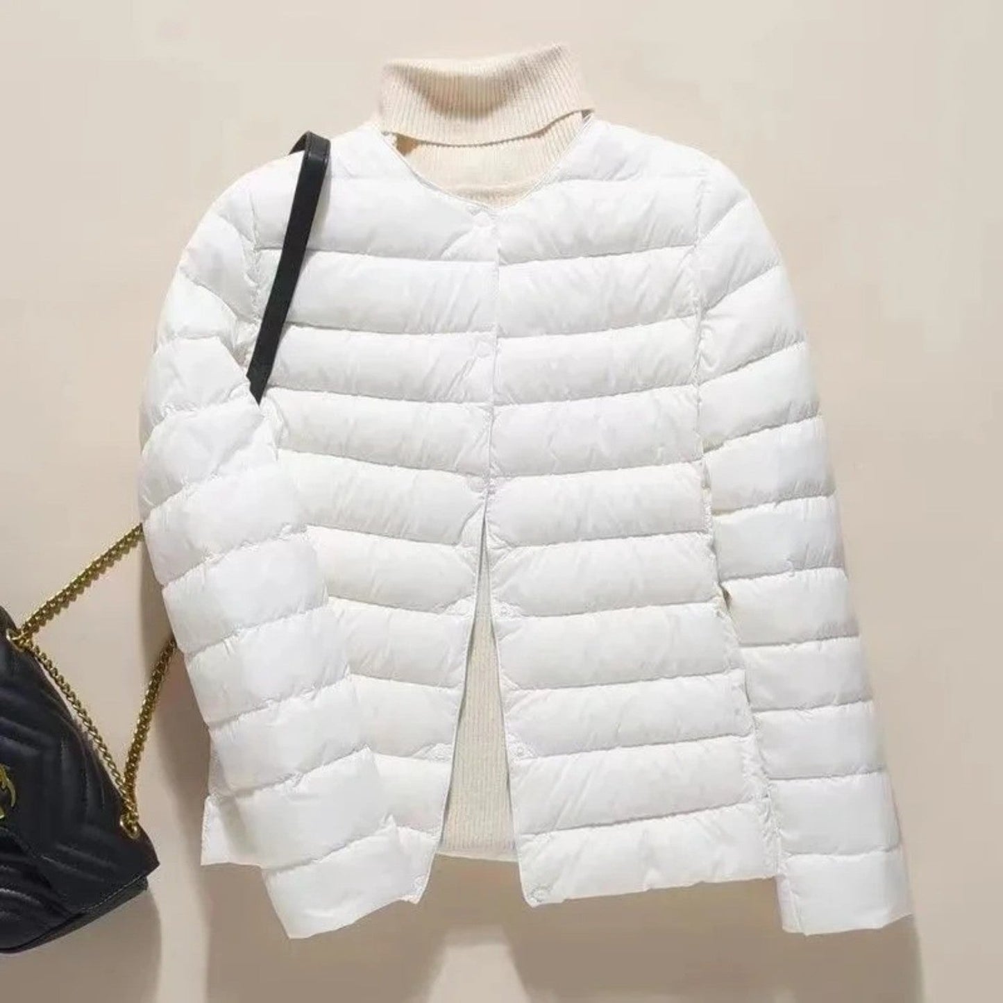 Teodora | Comfortable and stylish winter garment