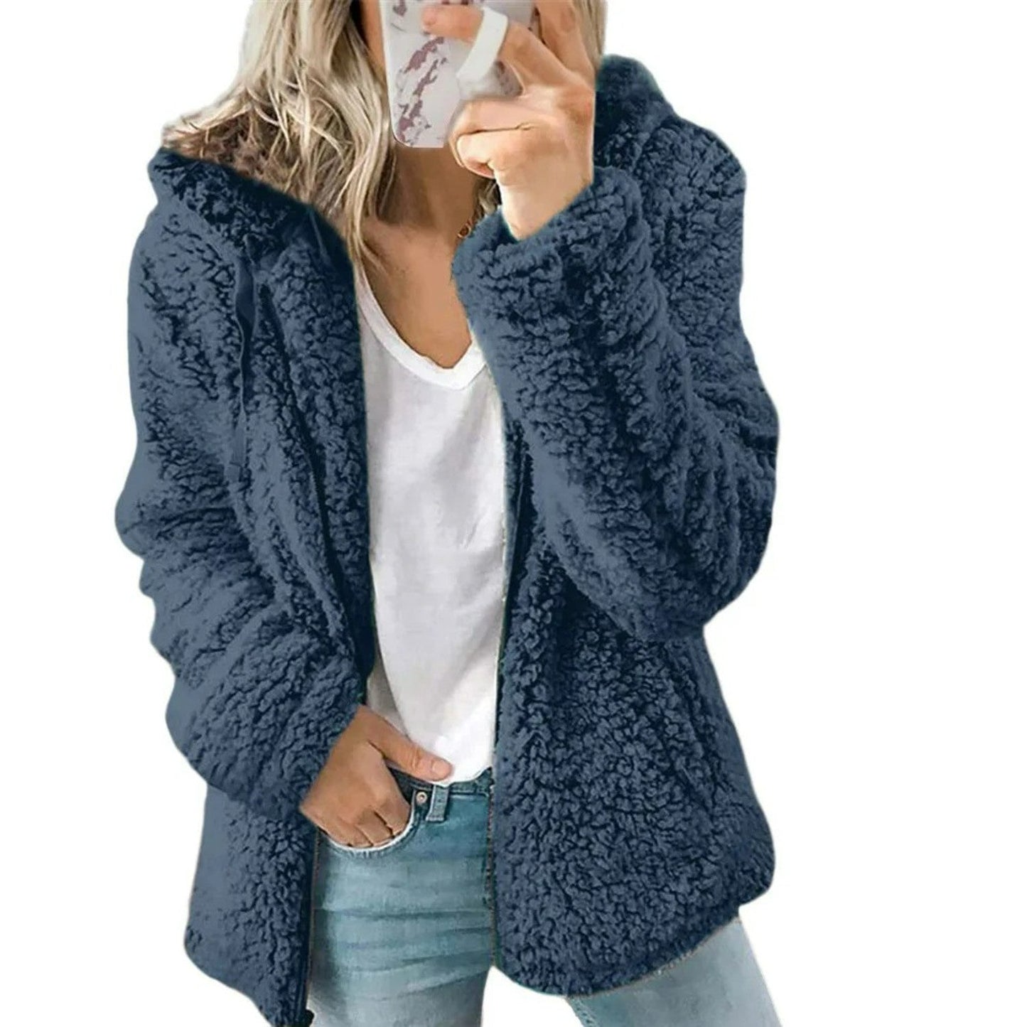 Luisa | Modern and versatile winter garment