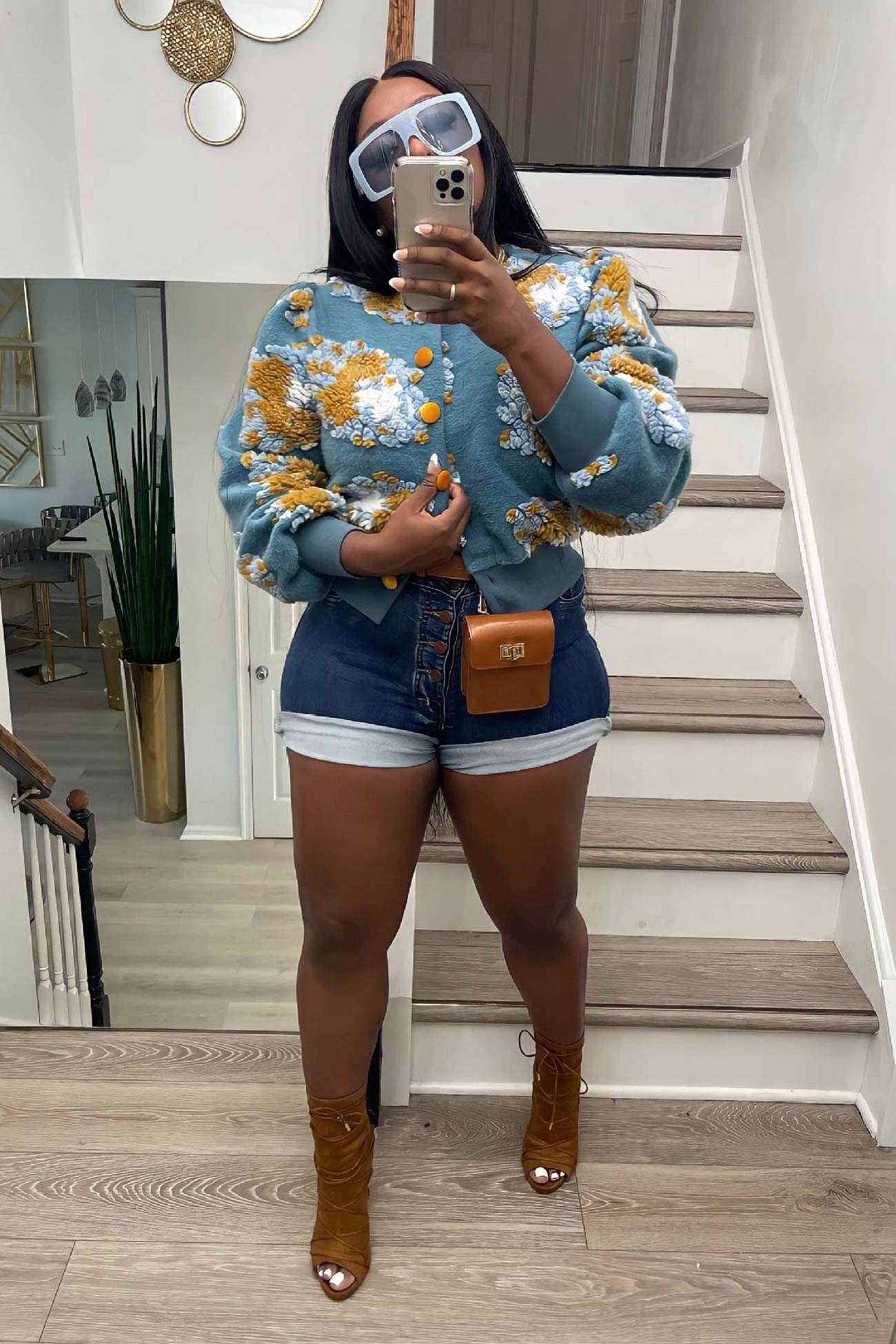 Monica | Floral jacquard cardigan with puff sleeves