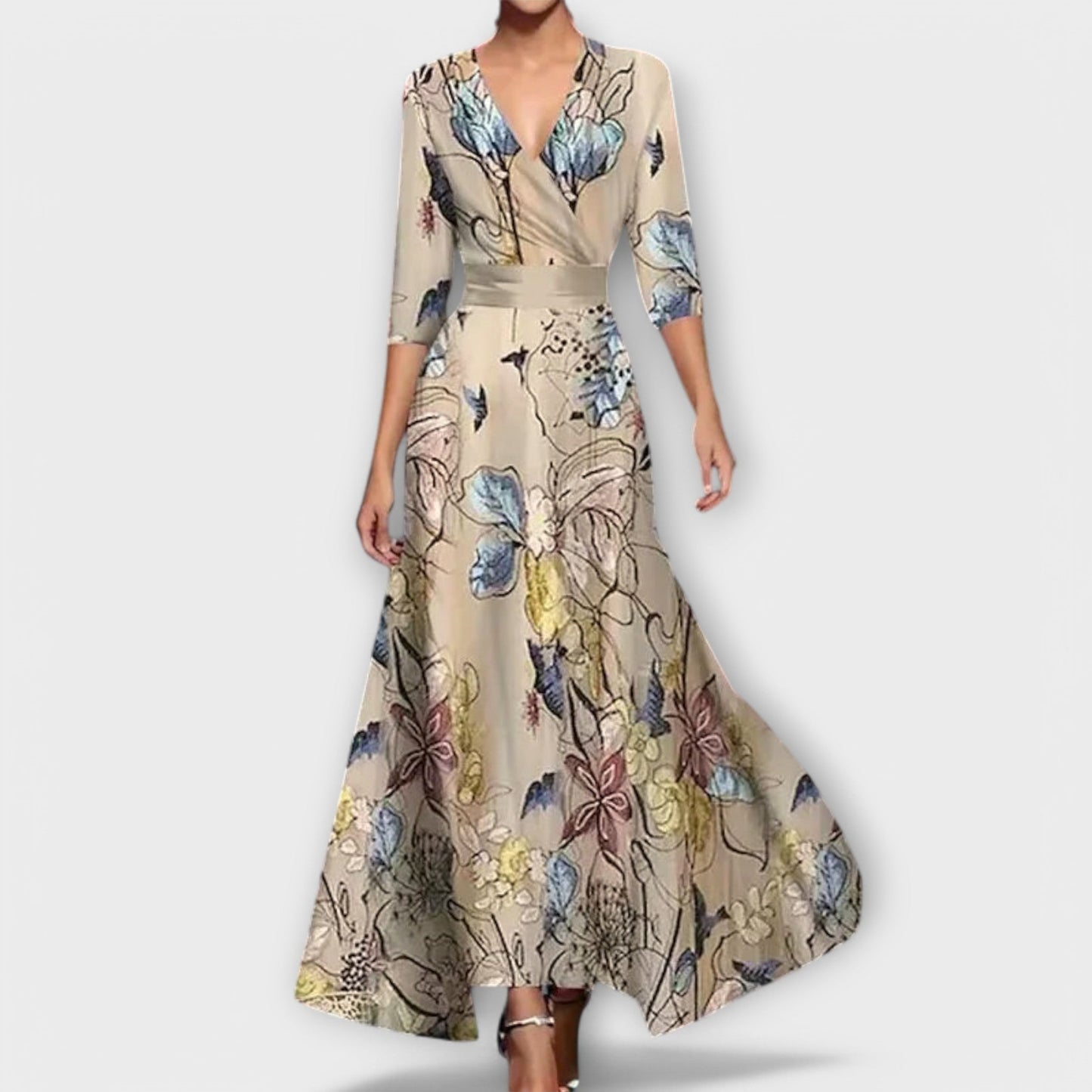 Regina® | Elegant cocktail dress with designer sleeves