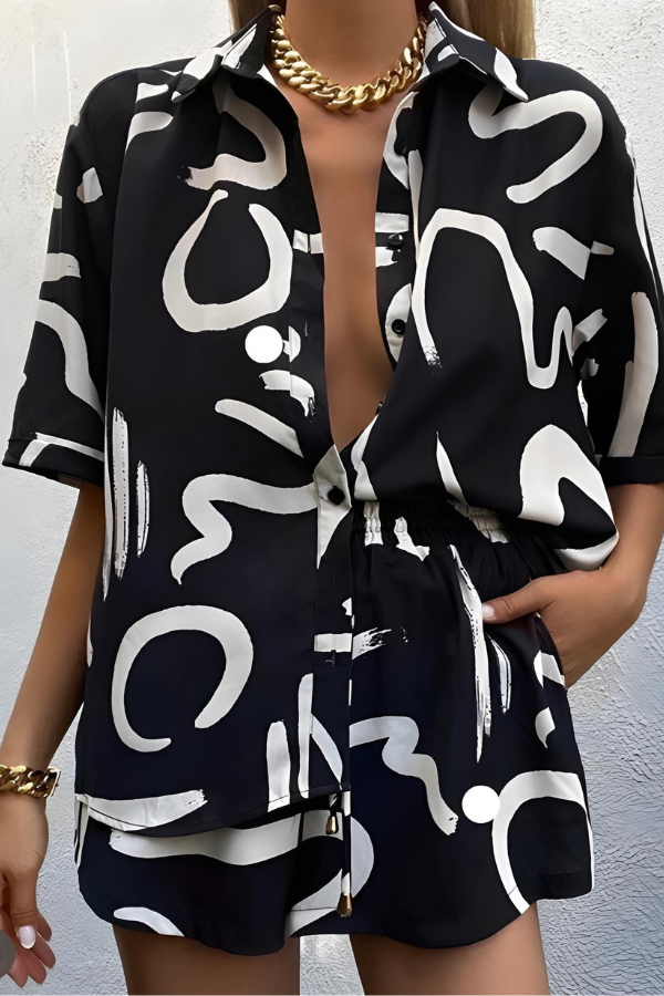 Renata® | Elegant ladies beach set for summer