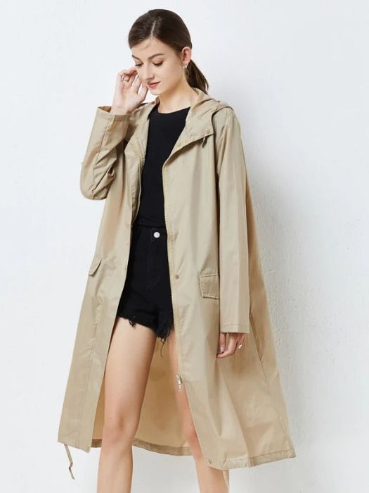 Beatriz | Elegant windbreaker for women