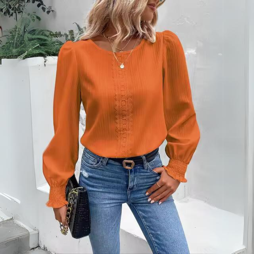 Norma | Casual blouse with sleeves