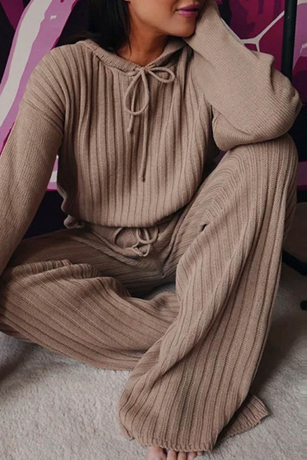 Verónica | Long pants set with a ribbed hoodie and drawstring