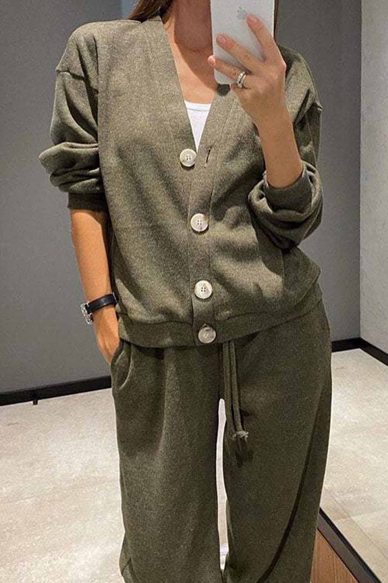 Alicia | Solid color cardigan set with long pants and buttons