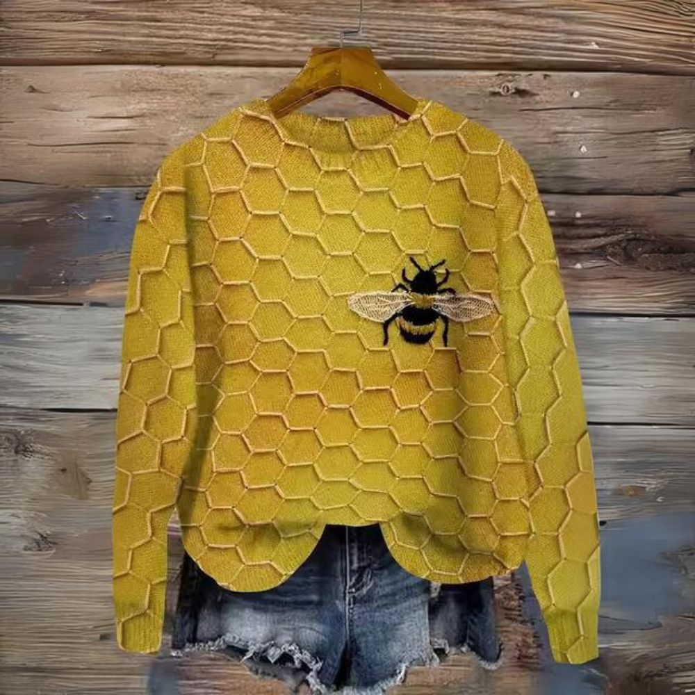 Camila | Casual long sweater with an animal motif