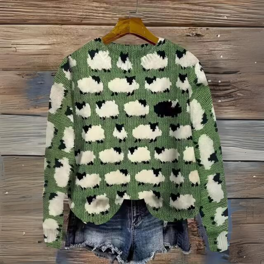 Camila | Casual long sweater with an animal motif