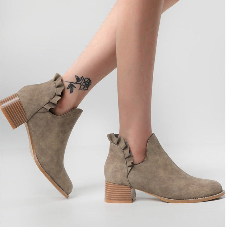 Janeth | Durable orthopedic heels
