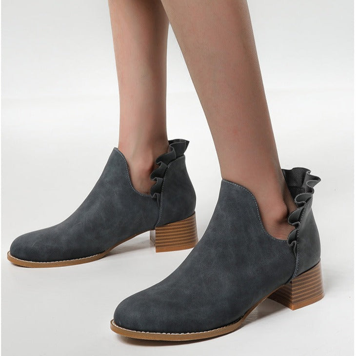 Janeth | Durable orthopedic heels