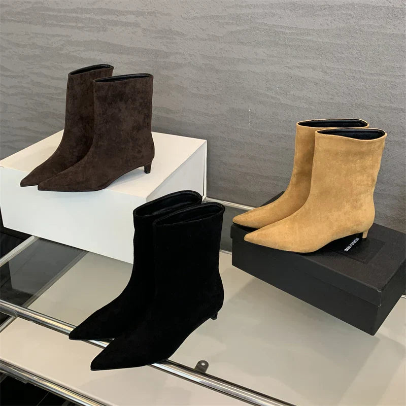 Ramona | Pointed toe light boots for women