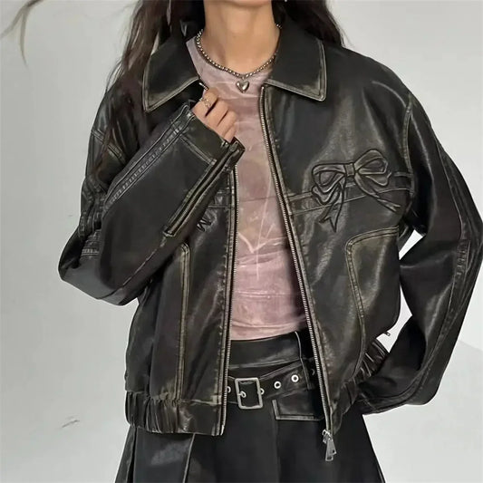 Rebeca | Vintage leather jacket for women with lapel collar