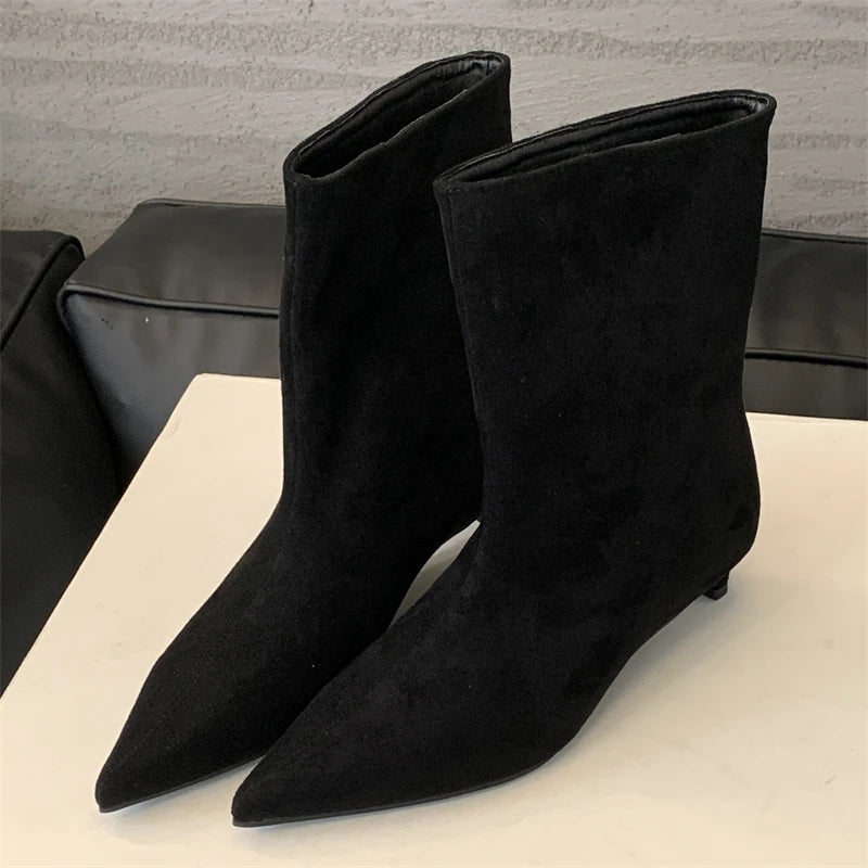 Ramona | Pointed toe light boots for women