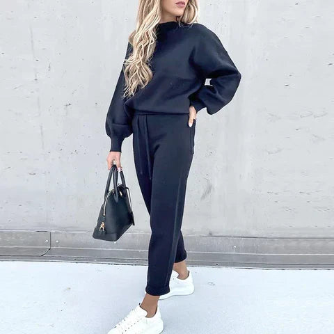 Natalia® | Comfortable and trendy women's tracksuit