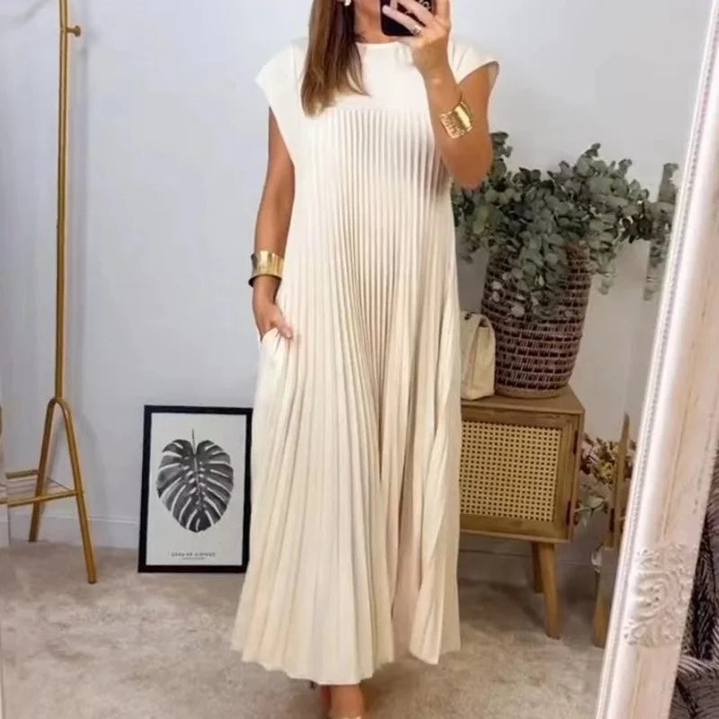 Araceli® | Elegant Pleated Maxi Dress