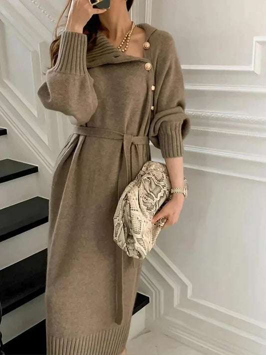 Corina | Elegant and casual garment