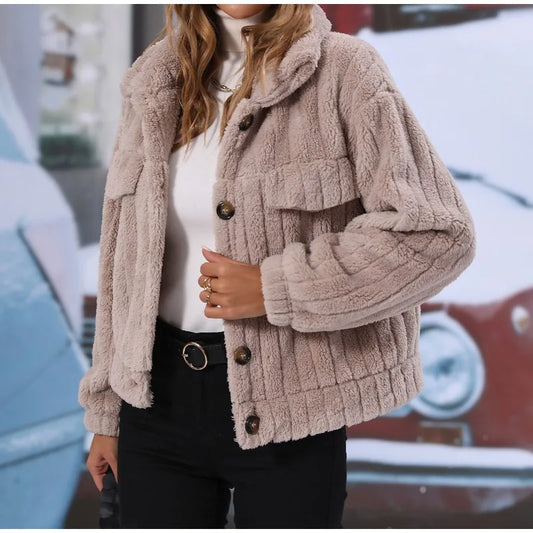 Esperanza | Fashionable autumn winter women's polo coat