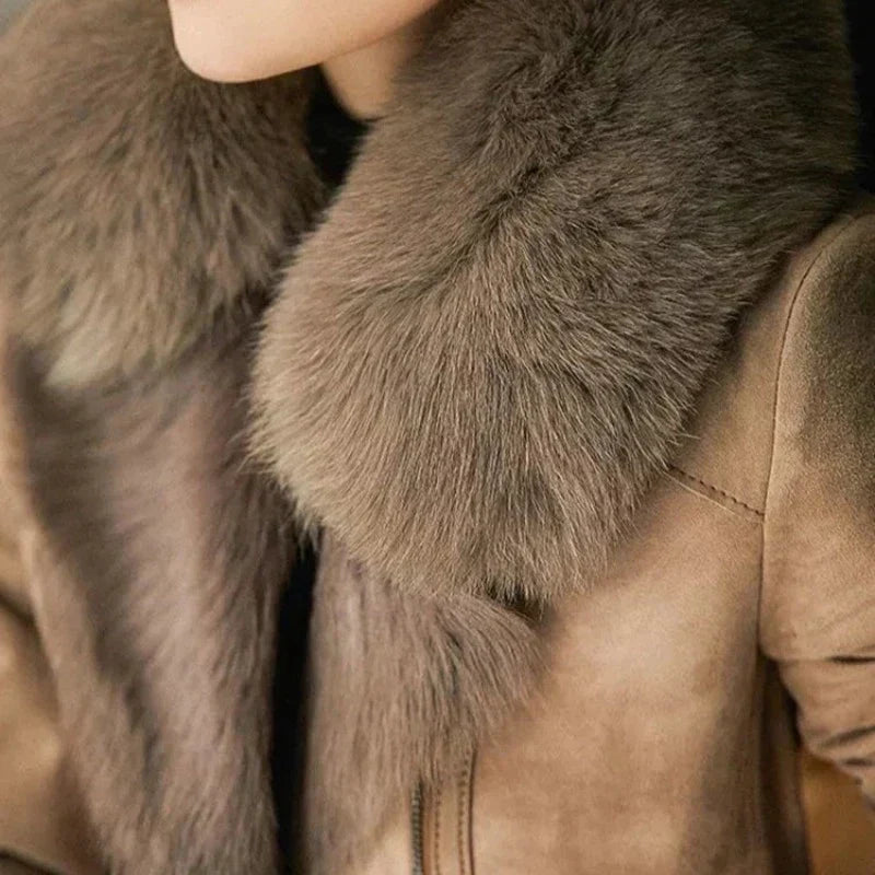 Isis | Elegant suede jacket for women