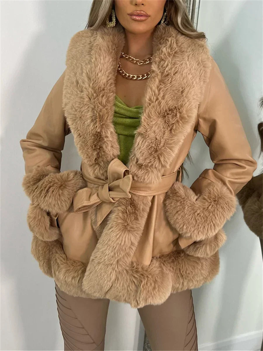 Angelica | Warm and glamorous coat jacket