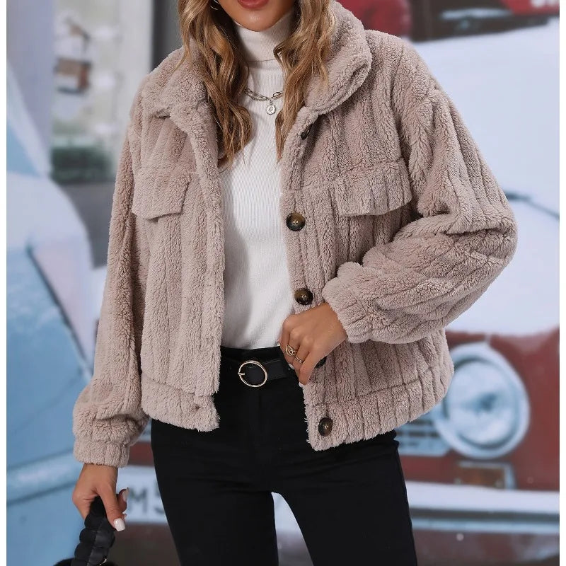 Esperanza | Fashionable autumn winter women's polo coat
