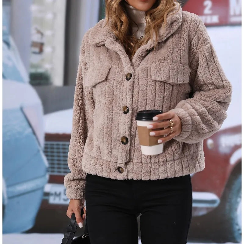 Esperanza | Fashionable autumn winter women's polo coat