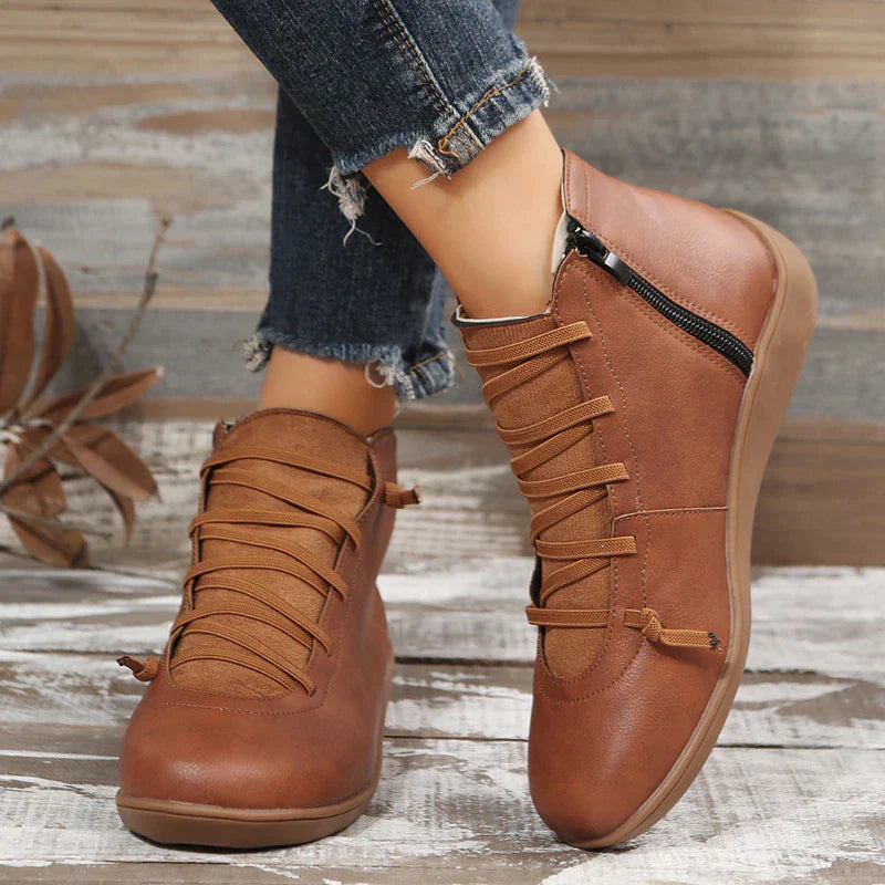 Alicia | Durable and supportive orthopedic boots