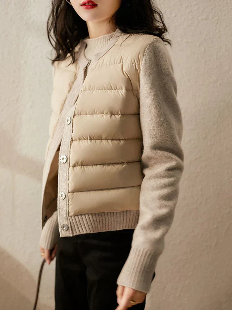 Sandra | Relaxed and timeless winter garment