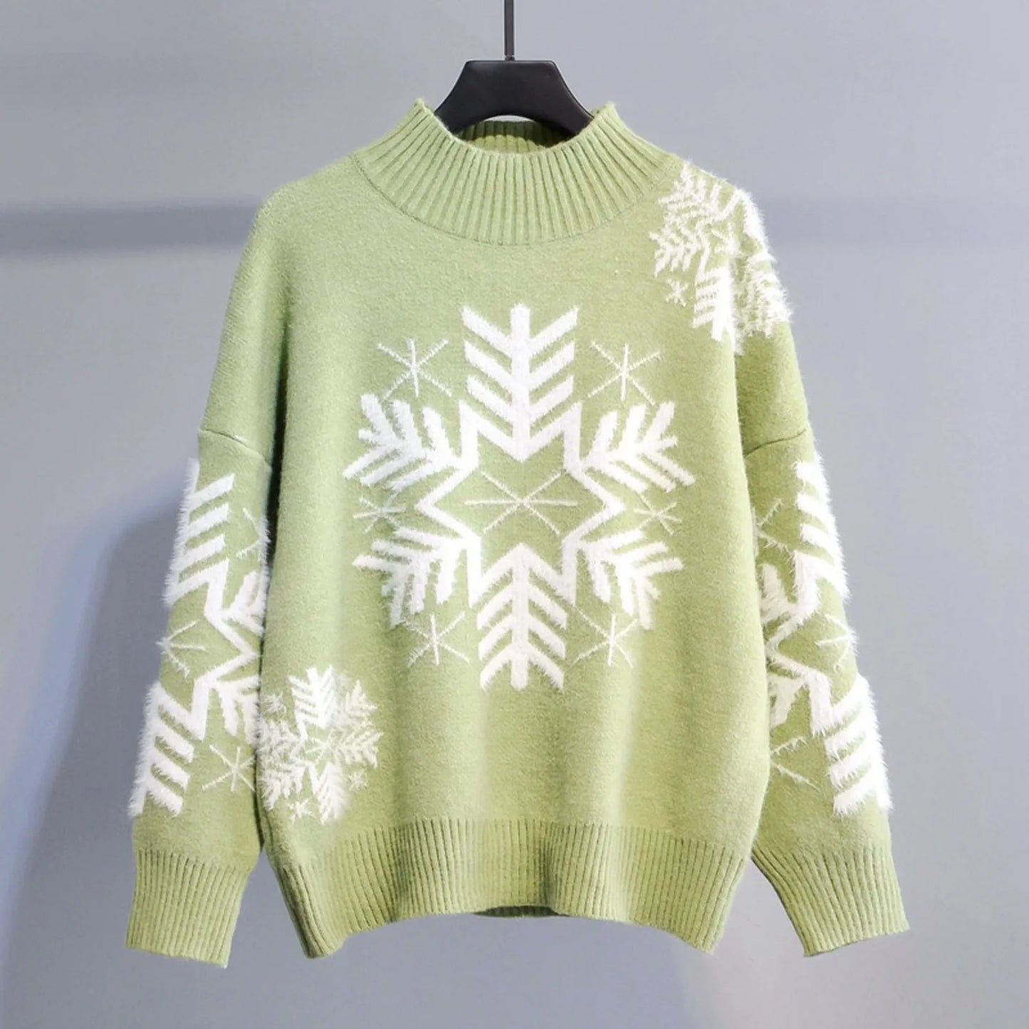 Hilda | Warm knitted turtleneck sweater with snowflake embroidery for women