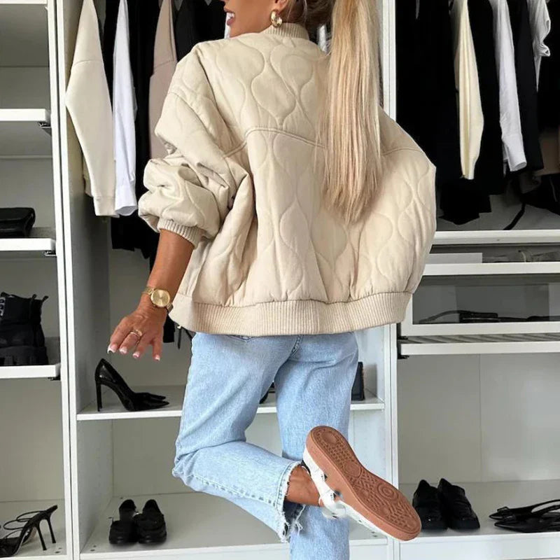 Carina | Versatile bomber jacket for women