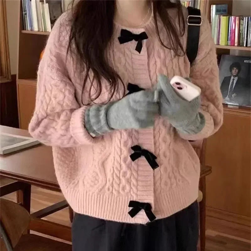 Regina | Soft women's sweater