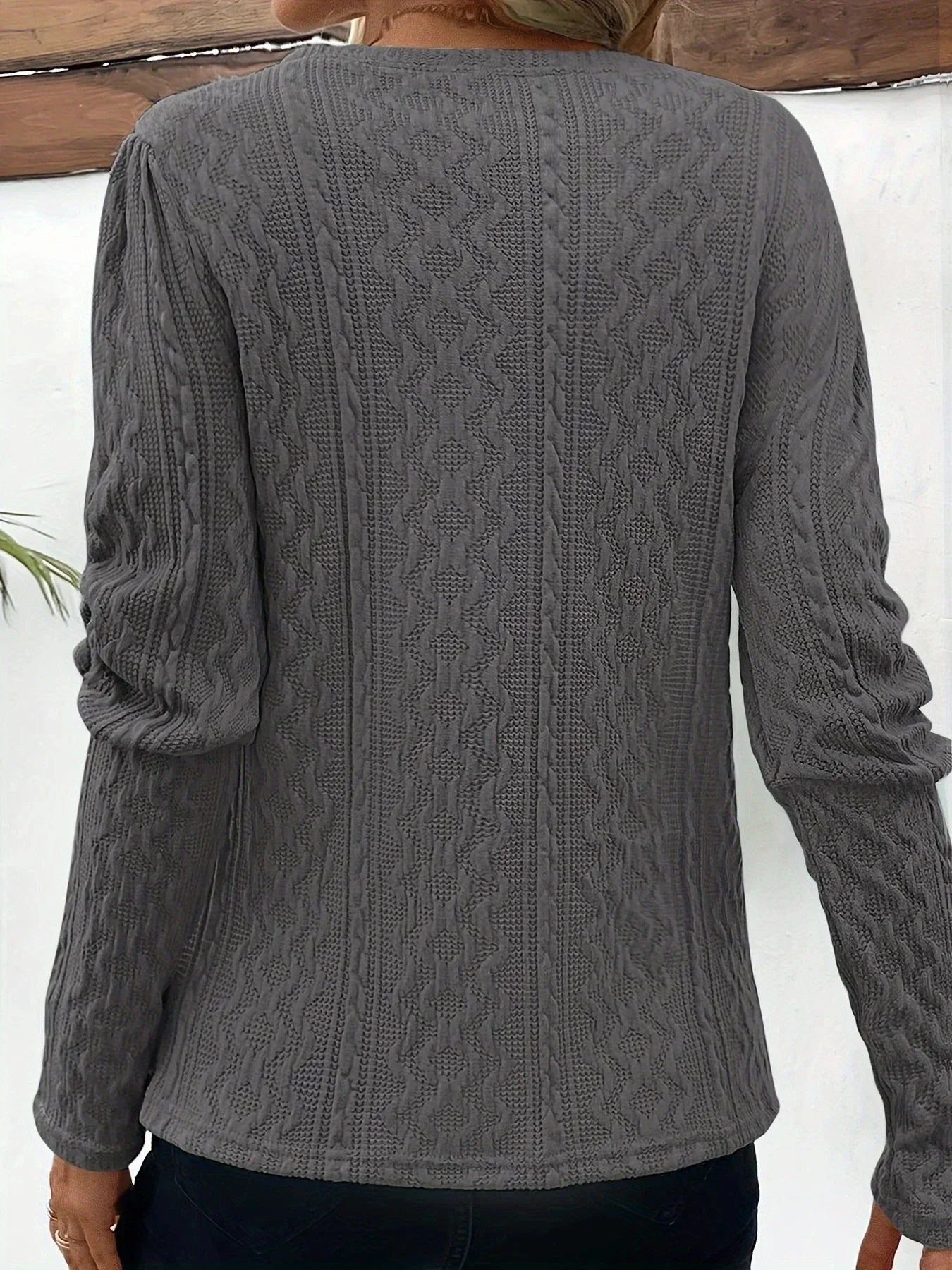 Giovanna | Effortless and chic winter sweater