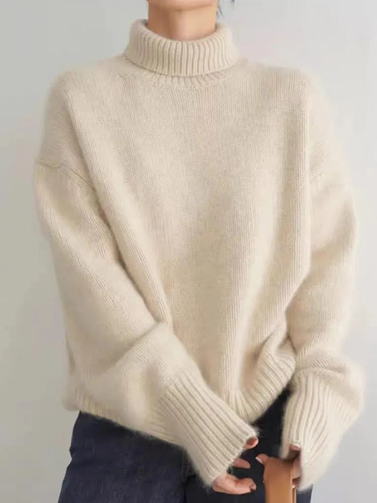 Yasmina | Cozy knit turtleneck sweater