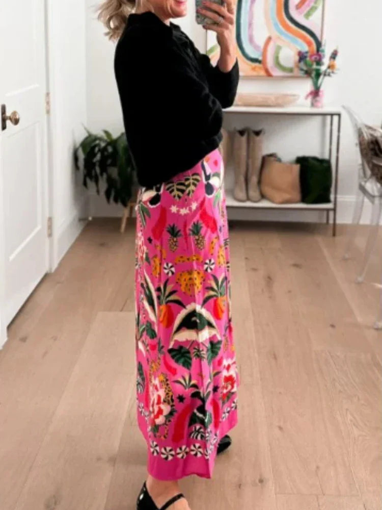Daniela® | Elegant Dress With Flowers