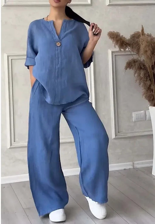 Soraya | Casual set - V-neck top and trousers