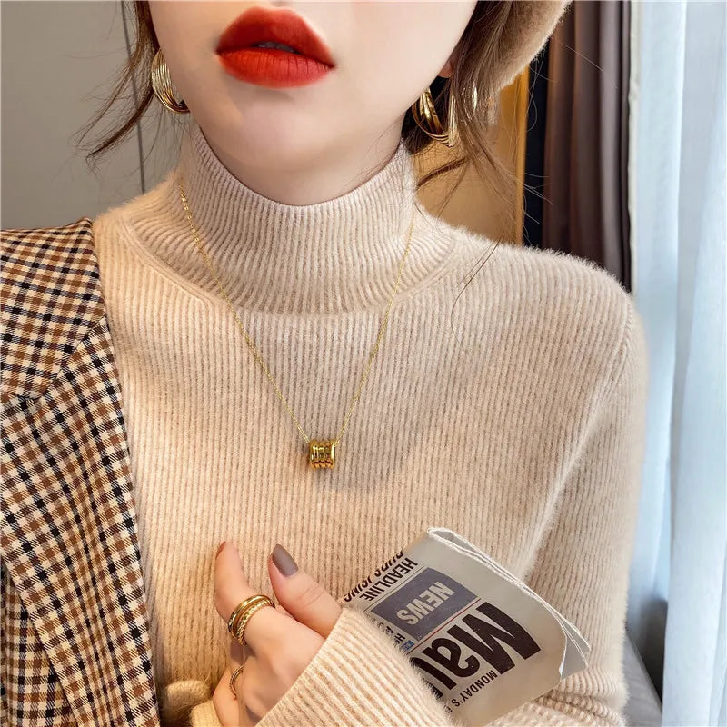 Beatriz | Autumnal turtleneck sweater