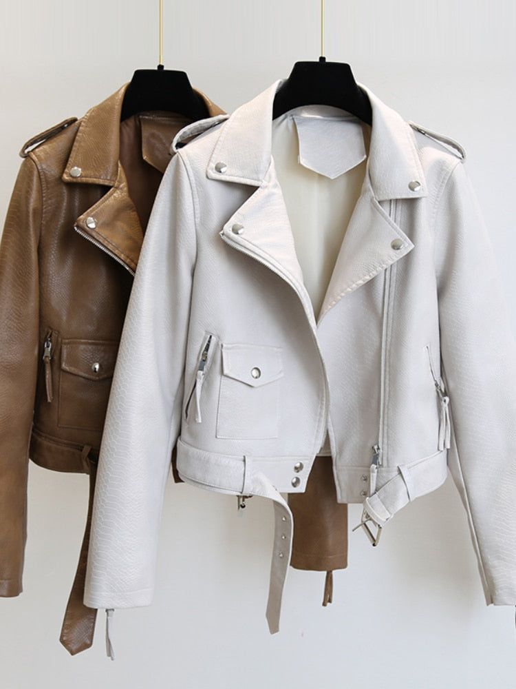 Helena® | Timeless and elegant winter coat