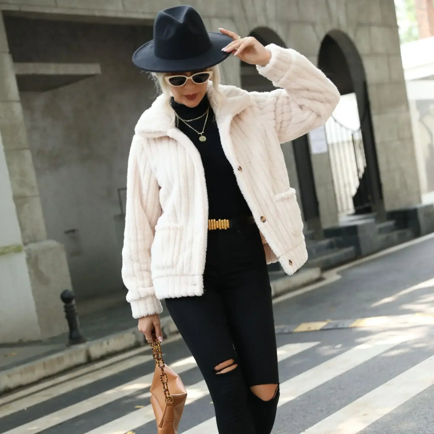 Elvira | Warm winter jacket for women with lapel collar
