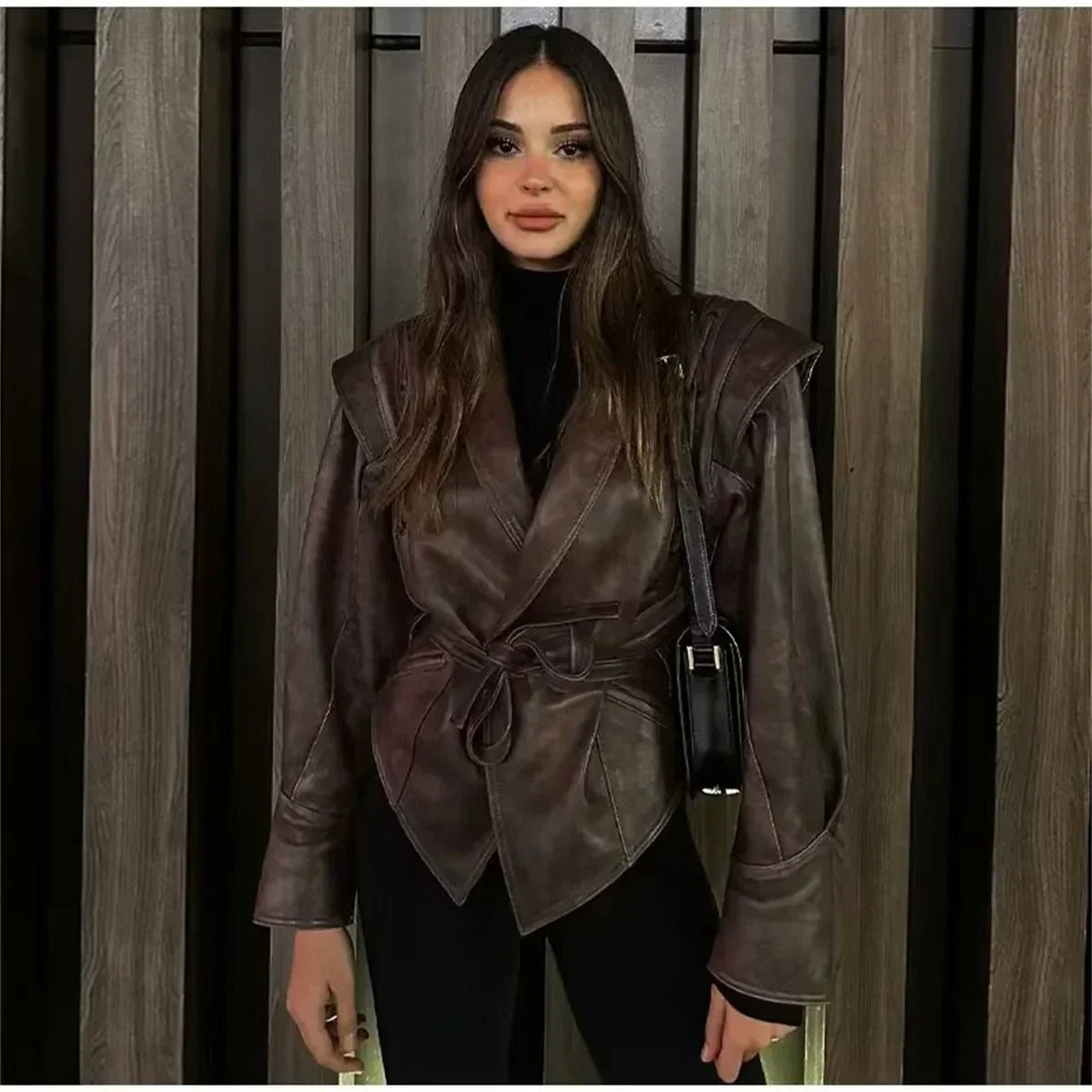 Amparo | Women's leather jacket for fashion street