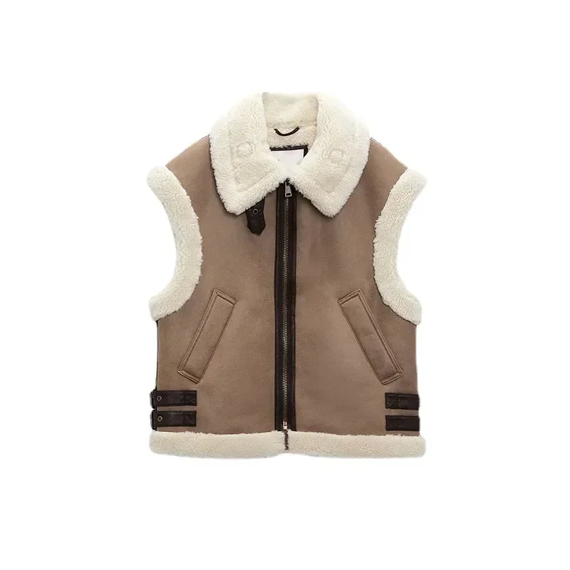Delia | Women's vest made of imitation suede with lapel collar