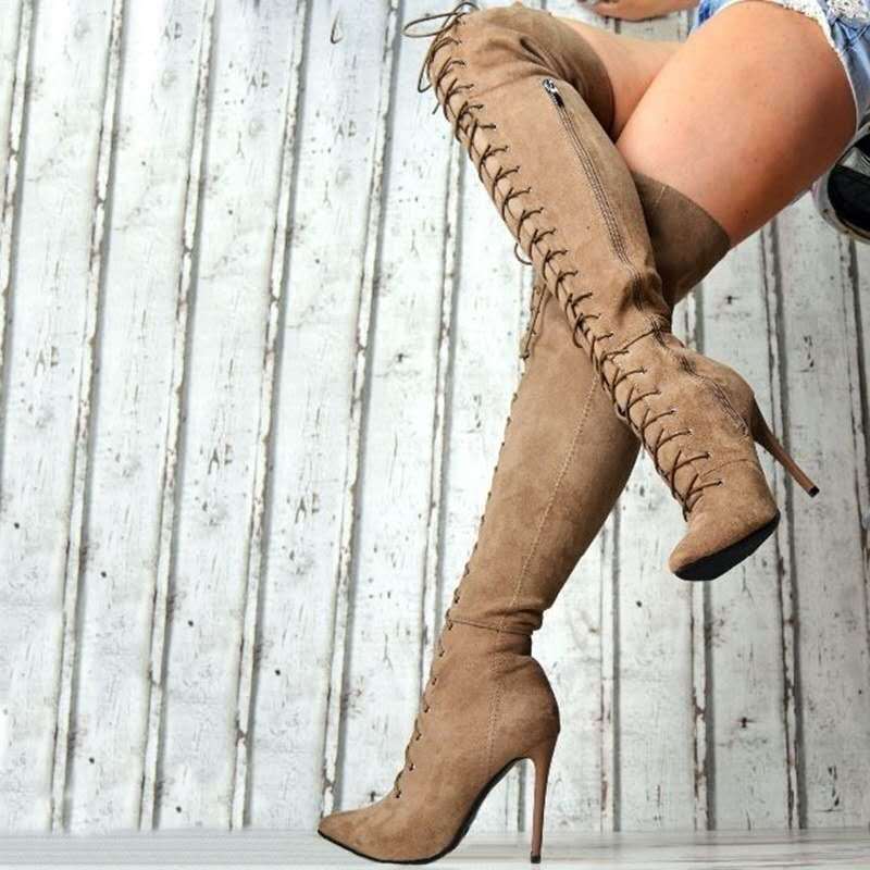Yamel | Supportive and modern orthopedic boots.
