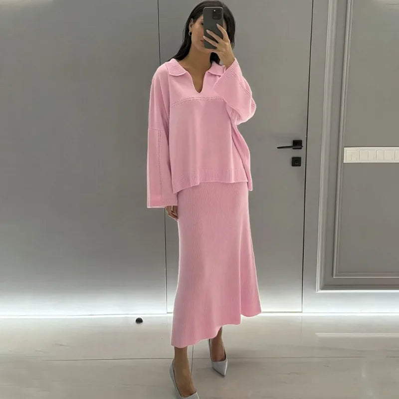 Ramona | Knitted set consisting of a loose sweater and long skirt