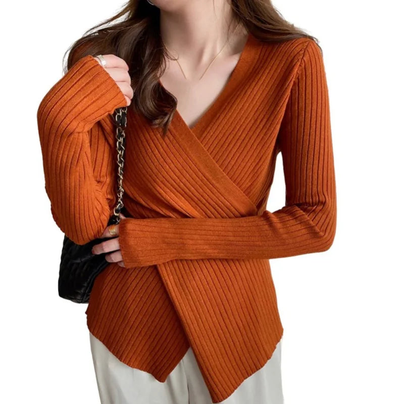 Cristiana | Women's knitted sweater with long sleeves and V-neck
