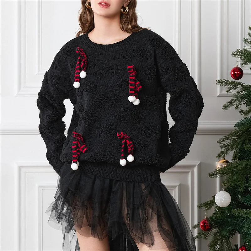 Marie | Warm women's knitted sweater with a crew neck and bow