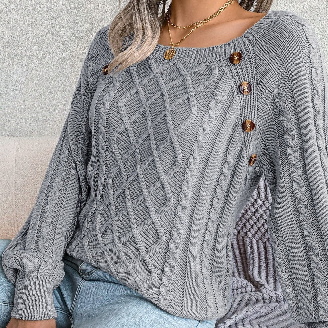 Ela | Elegant knitted sweater for women